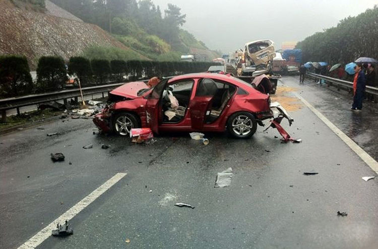 老婆不能生育,领养的孩子越来越像妻子,偷偷做鉴定我懵了!