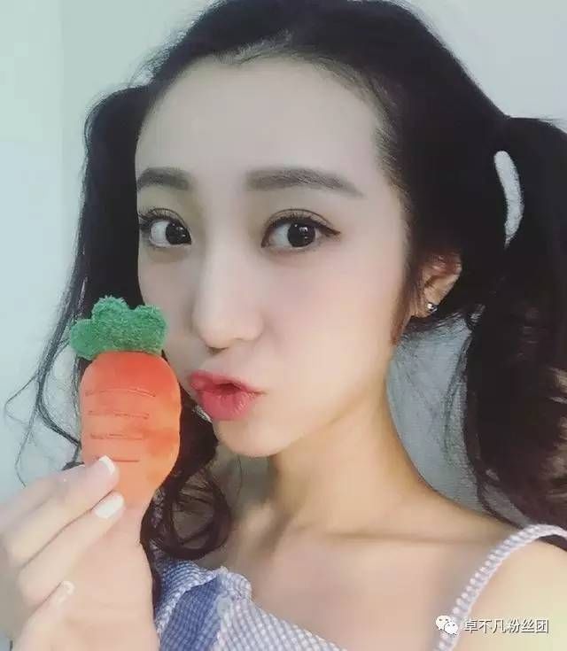 《微微一笑很倾城》八大女配,二喜小雨妖妖,个