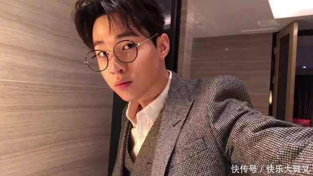 刘宪华晒新照片!网友:变得更帅更有男人味了