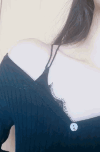 搞笑GIF:熊孩子你也太神了,这表情很到位嘛!a孩子加班搞笑图片的关于图片