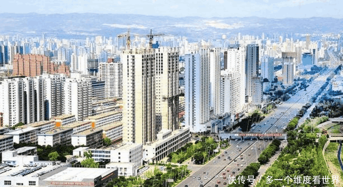 从县城小学事业单位编制人员辞职进入省城国企