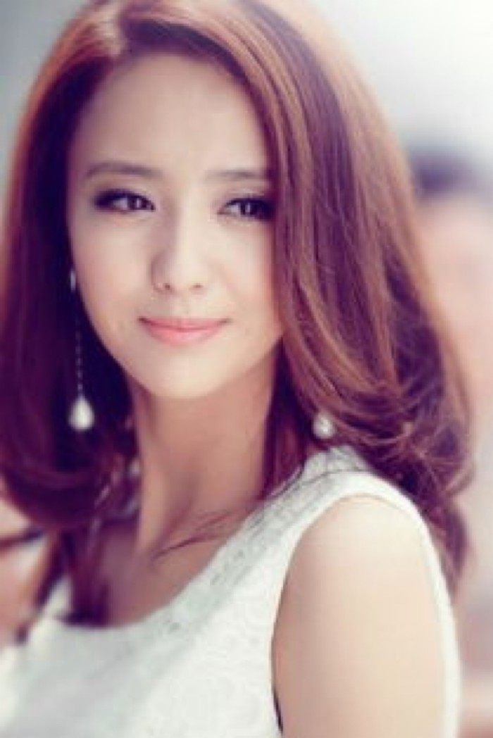 同是搭档新疆美女佟丽娅迪丽热巴演爱情片,雷