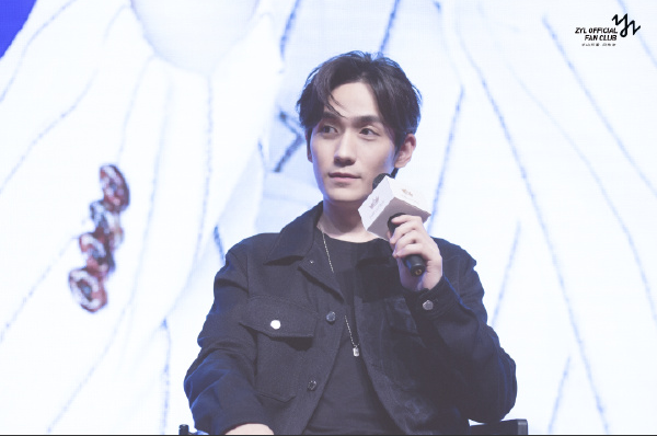 因遭私生饭骚扰朱一龙工作室发声明呼吁粉丝理