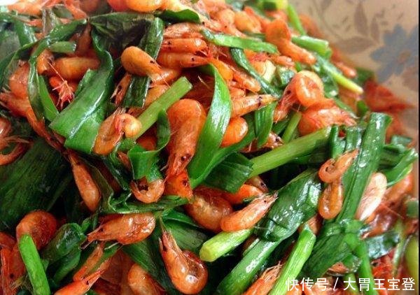 炒什么菜放花生 t01d08fbd756ed9803d.jpg