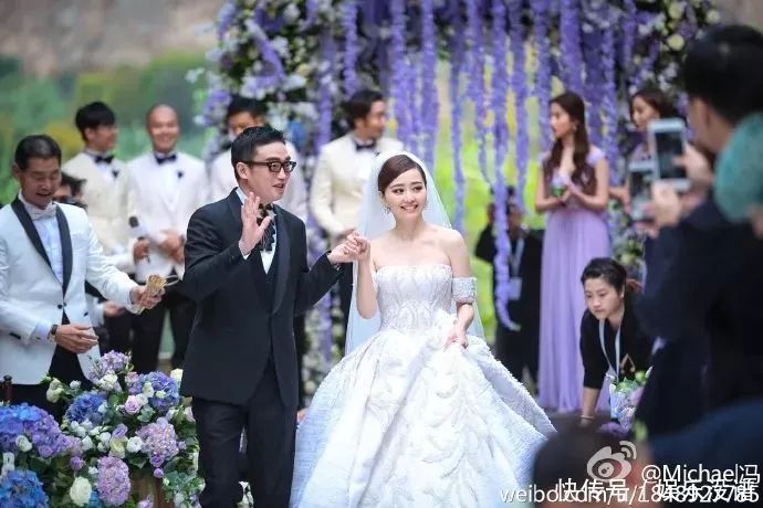 张靓颖婚变引好友互撕,曾经被极力反对的婚姻