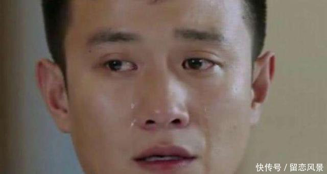 演员哭也是需要技巧的,他用一滴泪征服观众,很