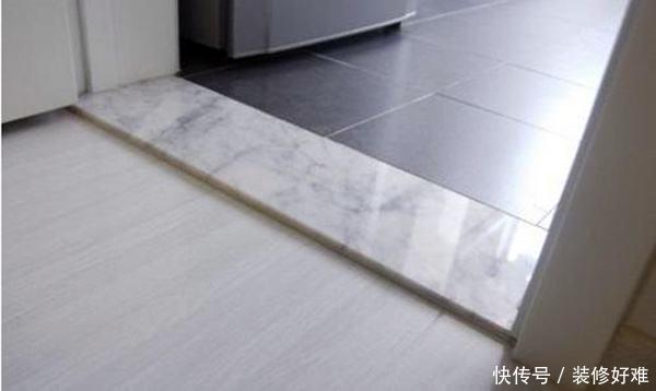 为什么要在过门石下要压几块硬币?