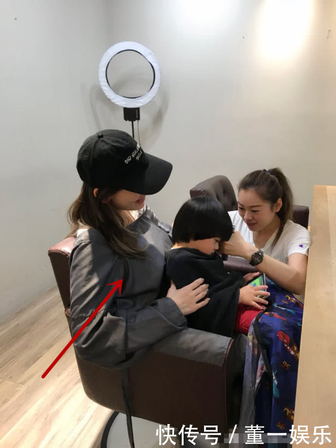 林志颖娇妻再惹怀孕疑云 陈若仪度假照曝光却藏起腹部