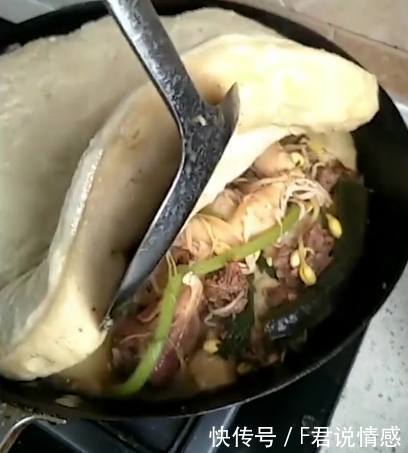 媳妇给婆婆做馒头,婆婆怒斥媳妇是个懒鬼,可掀开馒头后傻眼了!