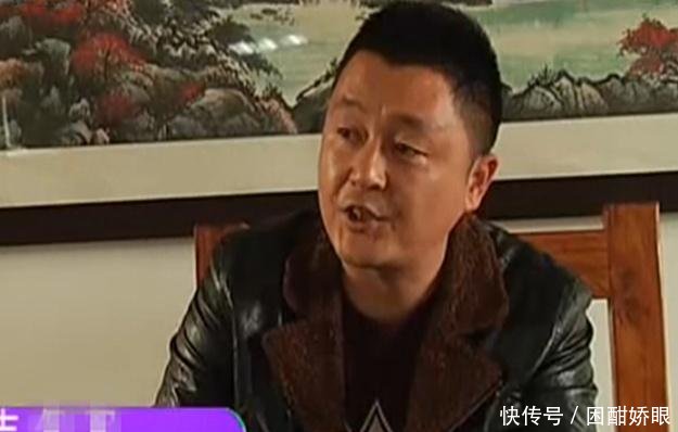 女子考驾照两年,逢考就怀孕,驾校已过期,谁叫你