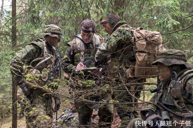 领土面积高达全球第二，军费1500多亿，兵力却只拥6万多人