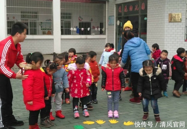 英山县莲花小学为县职教中心学生搭建社会实践