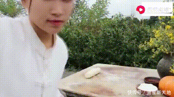 t01e0af3b7c249aef54.gif?size=356x200