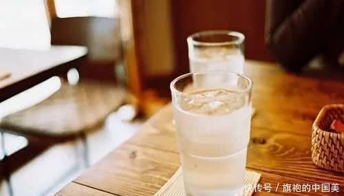 用什么泡水喝能降火 t01e229e391c5bc5ac4.jpg