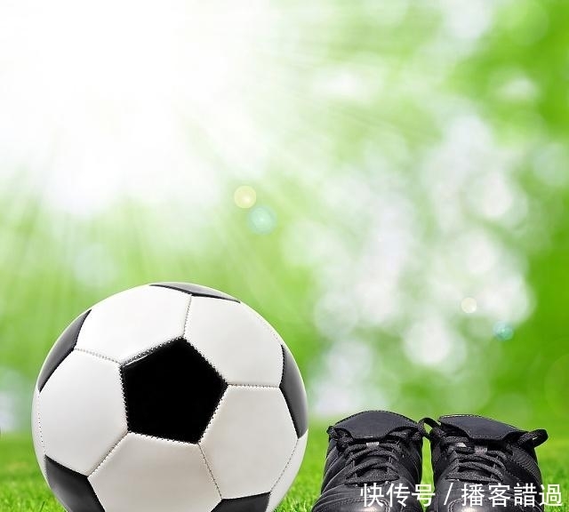 看完这四篇不亚于《足球小子》的校园足球小说