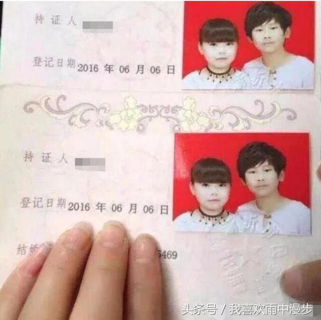 一对情侣去民政局领结婚证,工作人员看到他们