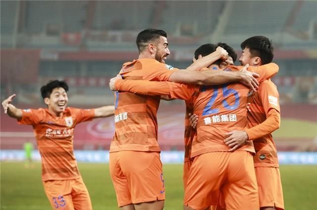 亚冠:庆南FCVS山东鲁能,李霄鹏赛前发布会上