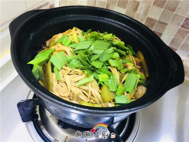 孩子最该吃的菜就是它，两块钱一斤，能提高抵抗力不感冒