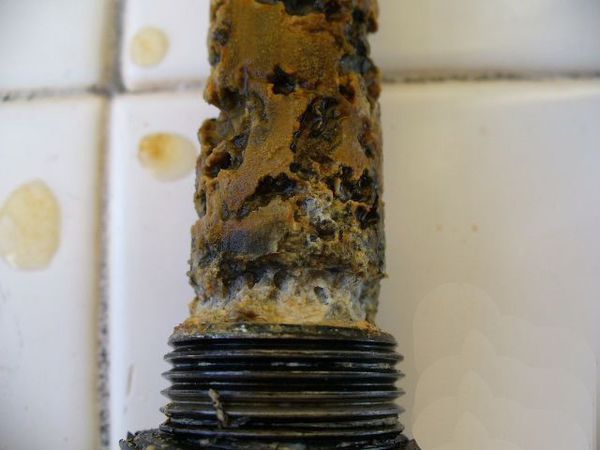 电热水器镁棒掉在里面可以重新安装新的吗_3