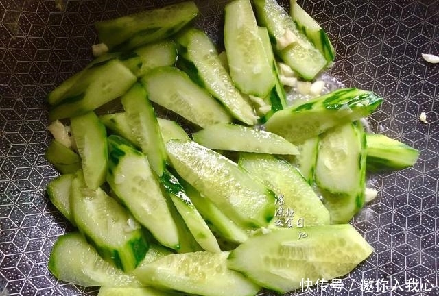 t01ea7095ca32c5e7b7.jpg