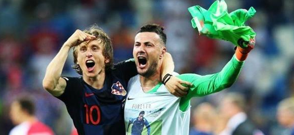 世界杯决赛对阵出炉!法国VS克罗地亚,2队支持