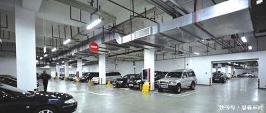 选小区地下停车场的时候,这些车位千万不要选,现在知道还不晚
