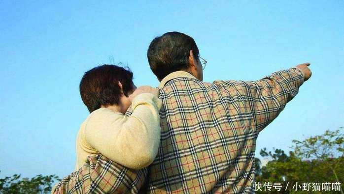 男子出差回家前,给妻子打电话:手机里的脏东西