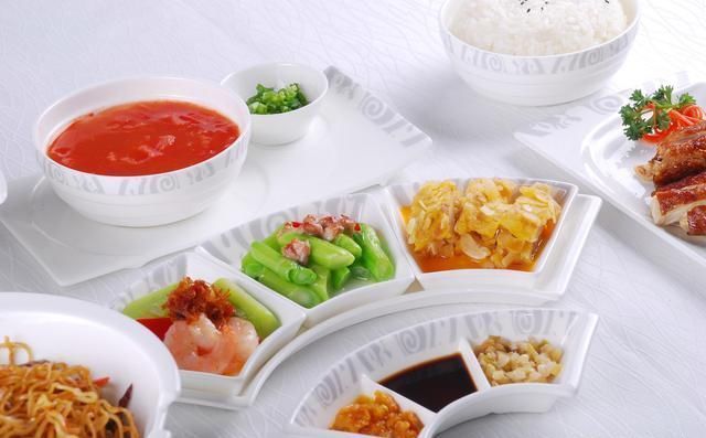 经常胃痛,不想做胃镜检查怎么办?还有这4个简