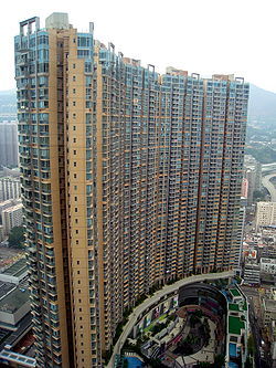 香港其中一个被指为屏风楼的屋苑—香港荃湾万景峰一期