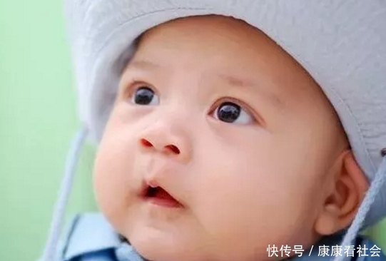 宝宝办出生证明,医生却把宝宝名字打错,夫妻俩