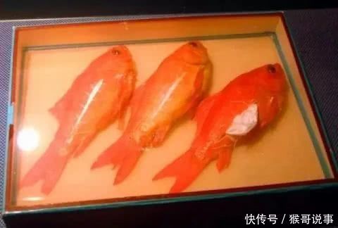 外卖小哥总往一个地方送餐，察觉到不对劲后，终于被警察发现!