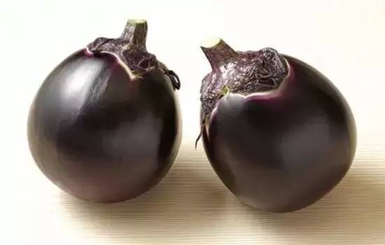 茄子怎么晒干的快 t01f15db4017b20ea73.jpg?size=550x350