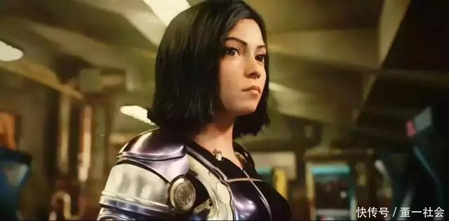 《阿丽塔战斗天使》上映,《都挺好》意外爆红