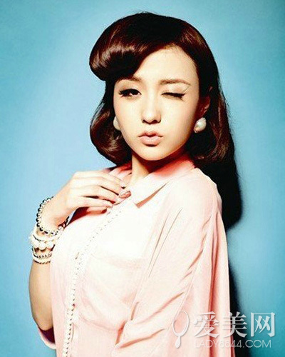 <em>韩国发型扎法</em>六步打造时尚复古风_360问答