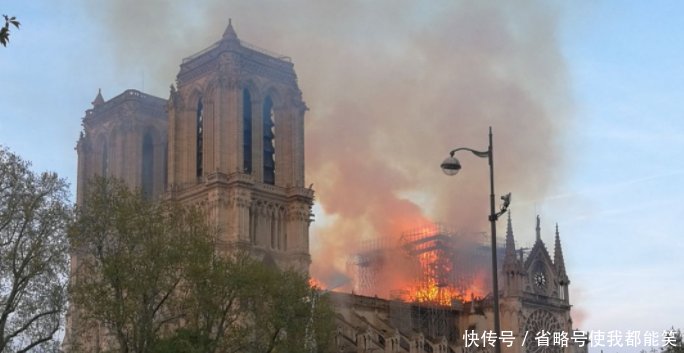 巴黎圣母院火灾印证了因果循环!百年前英法联