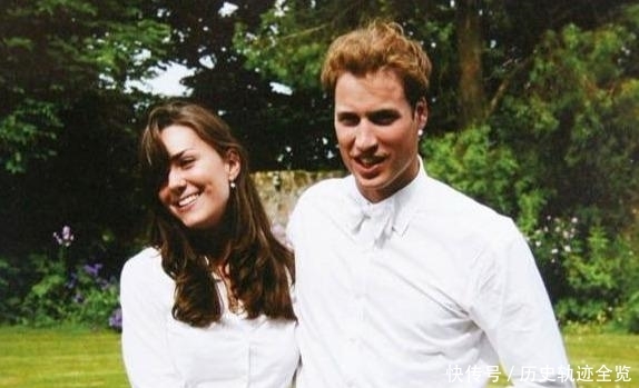 看了威廉和哈里的成绩单再看凯特的,感叹优秀