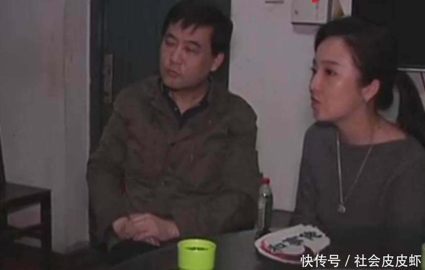 新婚不到一年妻子却闹离婚，妻子：工具没用再频繁有什么用