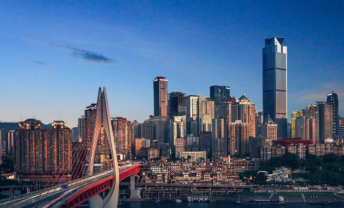 重庆最大的区,比深圳加香港都要大,离市中心有