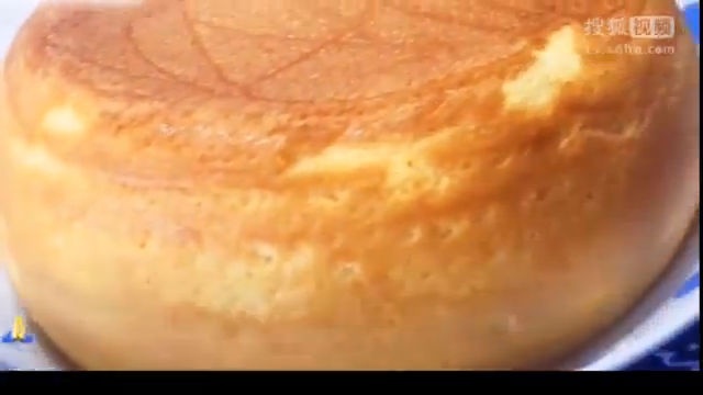 美&middot;食 自制电饭煲海绵蛋糕，不用烤箱也能做出来的蛋糕