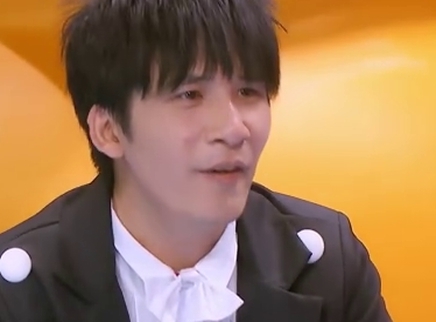 大张伟独有记忆遭何老师怀疑