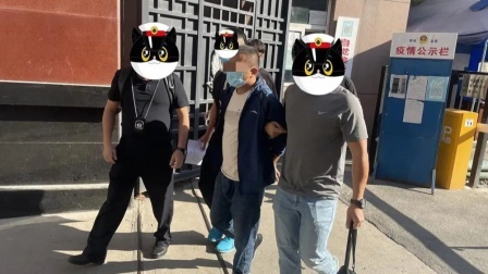 终于可以蓄发了！民警削发明志追凶19年终成功