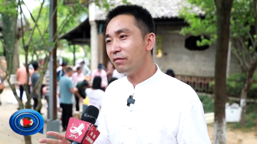 社会传真 深挖潜力 提振消费