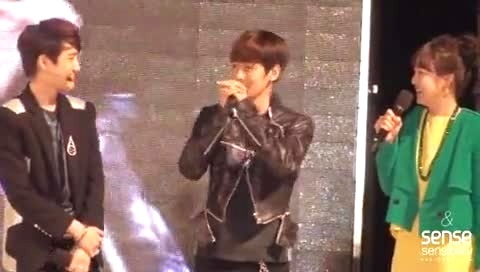 EXO 汉江市民公园油菜花公演 白贤solo 饭拍版 12/05/06-EXO-K