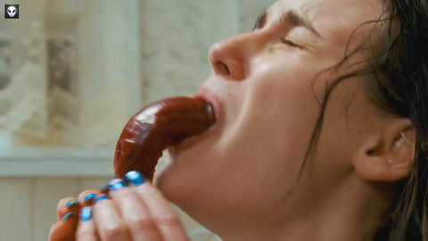 变异寄生虫逢人便往嘴里钻