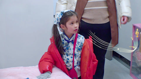 叶泽高精力带娃揽家务 佳佳首次挑战独自睡觉