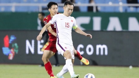中国男足冲击2022世界杯 国足vs越南全场热议：脸都不要了！中国足球怎么变成这样？