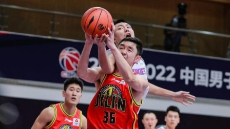 CBA常规赛-高诗岩13+7 陶汉林18+12 山东击败吉林