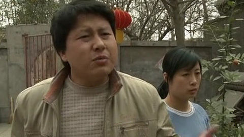 村里这点事 秋叶是幸福还是不幸