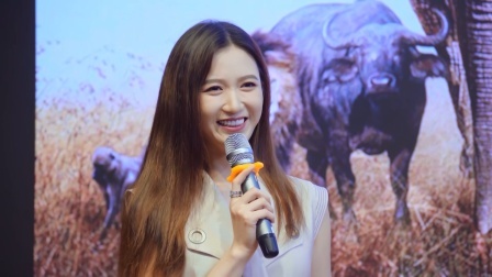 8小时极限爆改设计师“崩溃”，女团小花SNH48吴哲晗惊喜助阵