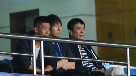 足协主席安慰李铁：骂我的人比你多